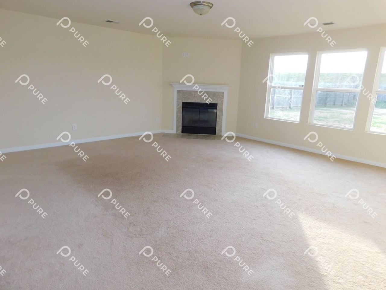 108 Barnard St - Photo 5 of 21