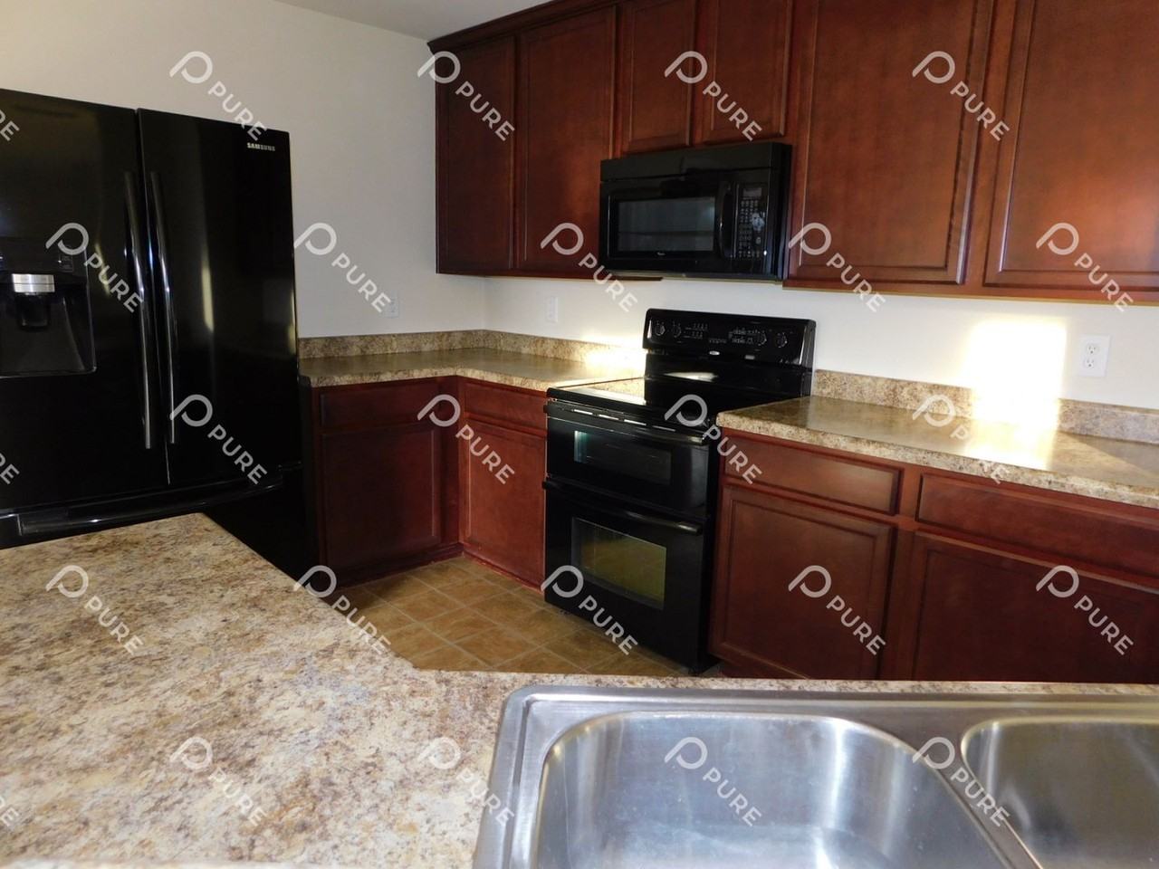 108 Barnard St - Photo 7 of 21