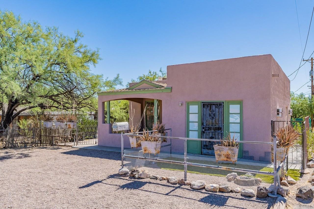 1926 N. Fremont Ave. - Photo 2 of 32