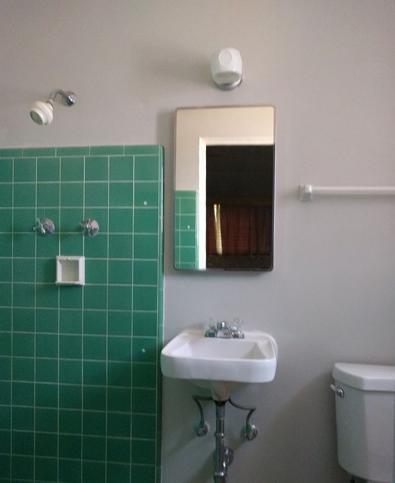 1907 N. Fremont Ave. - Photo 3 of 11