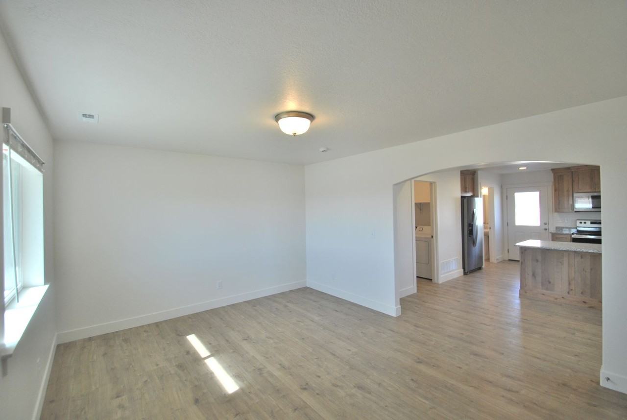 315 N 2650 W #12 - Photo 2 of 16