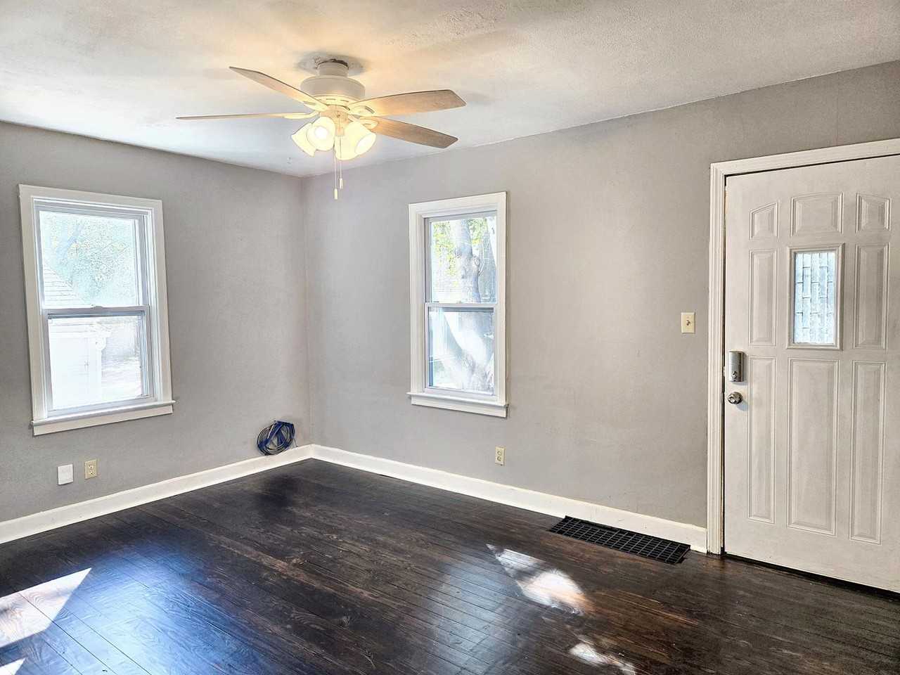 3411 Ryskamp Ct - Photo 3 of 11