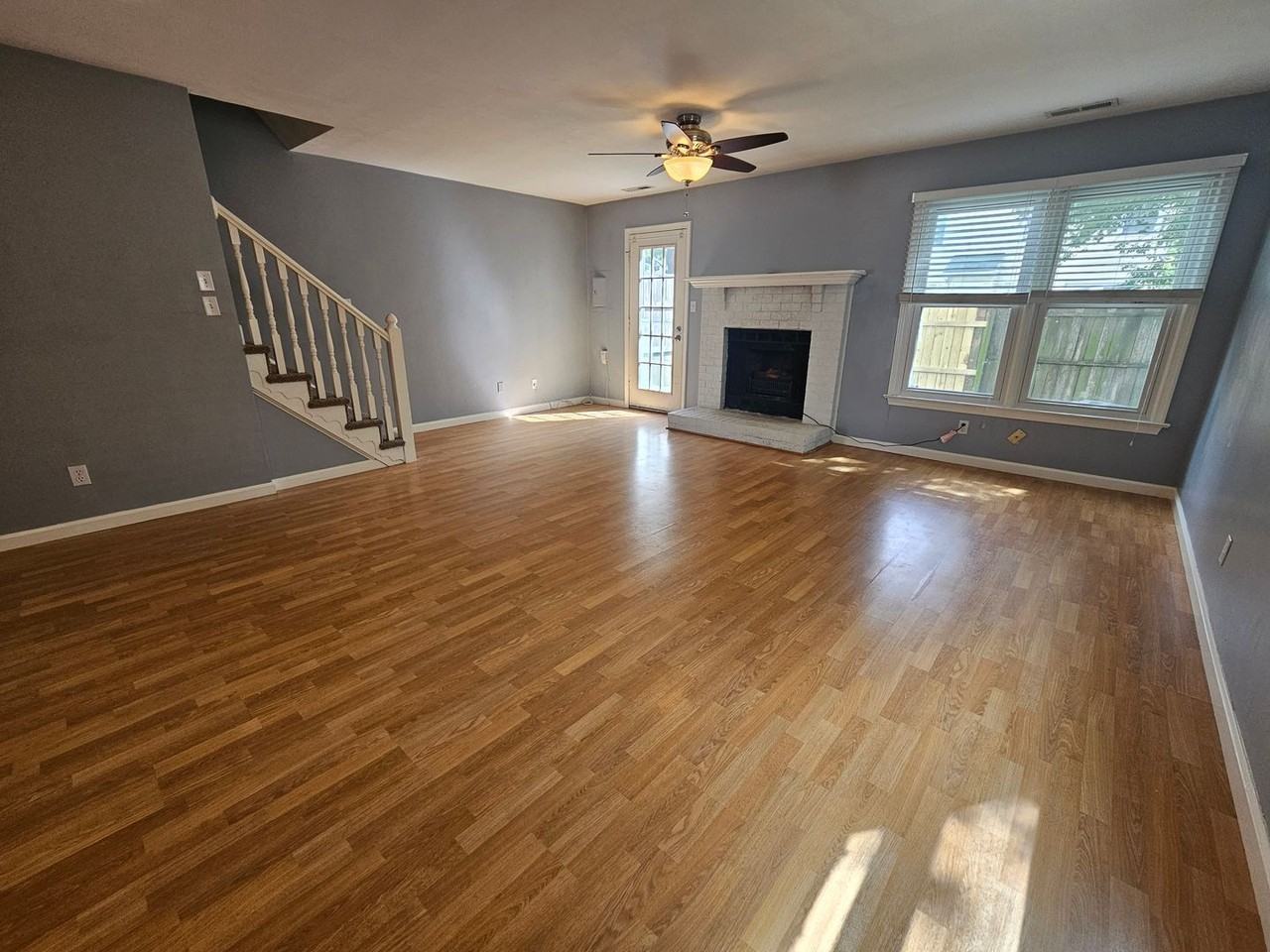 1315 Hafford Rd - Photo 4 of 28