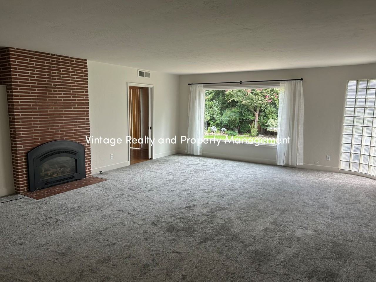 1120 S Church St - Photo 3 of 22
