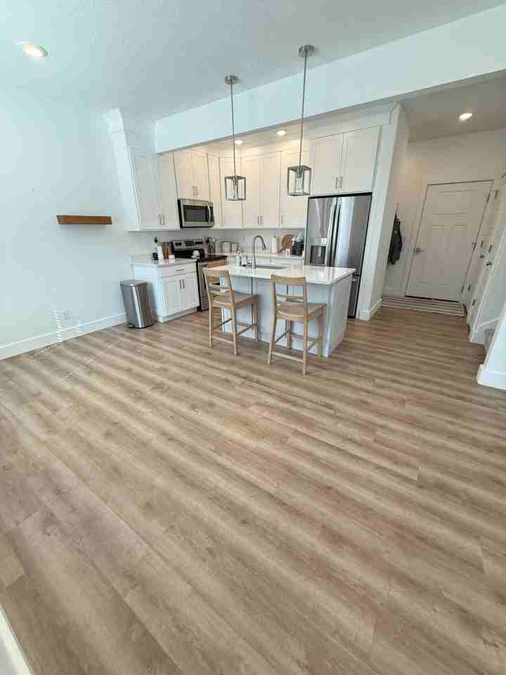 38 W 460 N - Photo 2 of 15