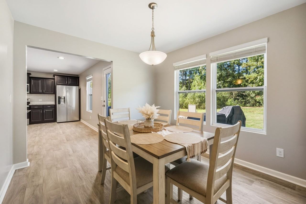 182 Pineapple Pl - Photo 7 of 18