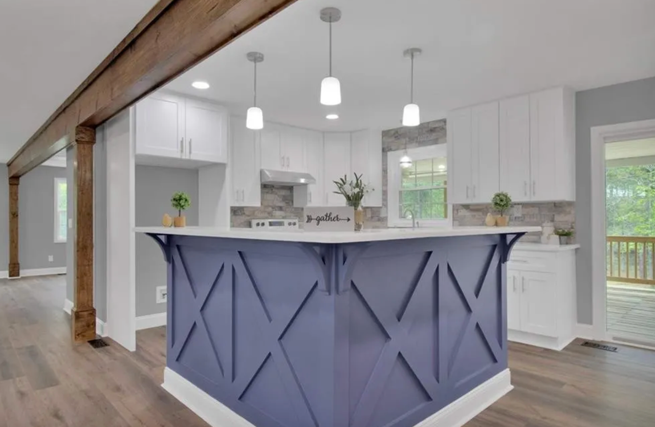 270 Jody Ln - Photo 3 of 15