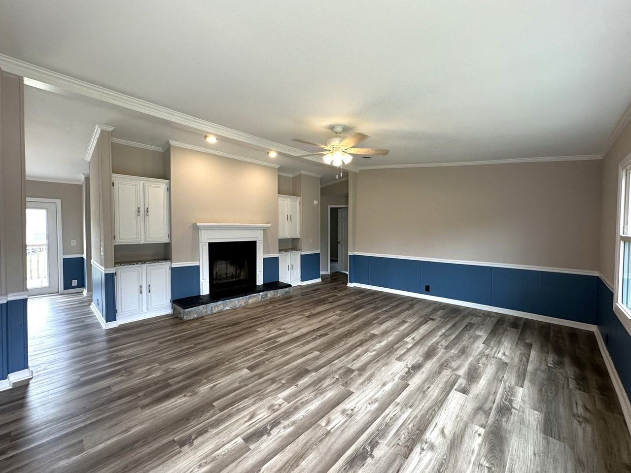 4625 Canary Way - Photo 2 of 24