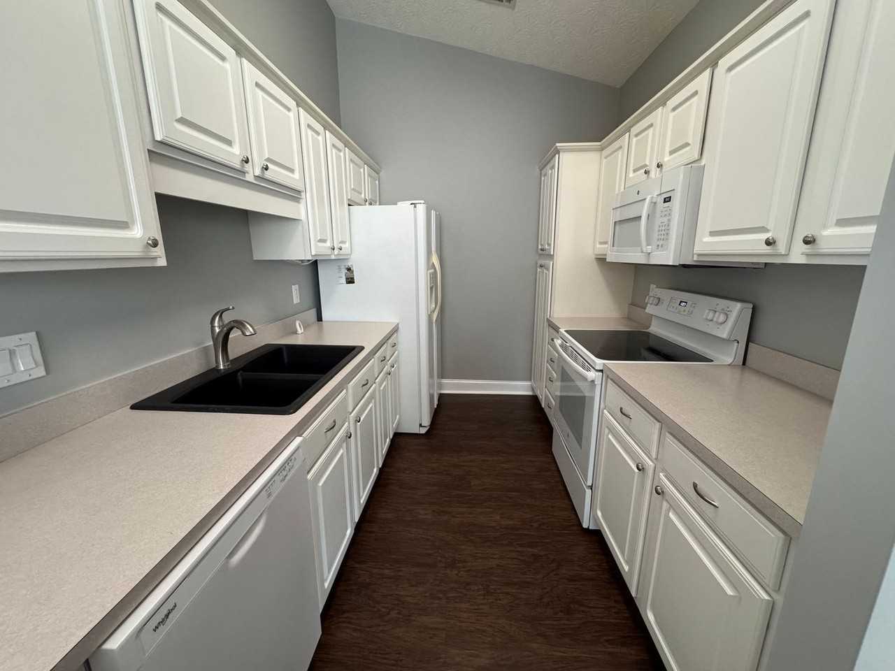 1109 Peace Pipe Pl #201 - Photo 6 of 14