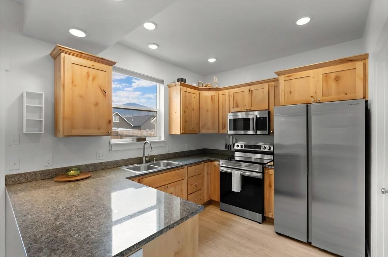 236 Sunset Alley Dr - Photo 6 of 24