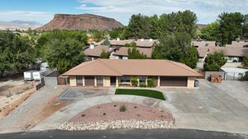 featured image of 3572 Lupin Way