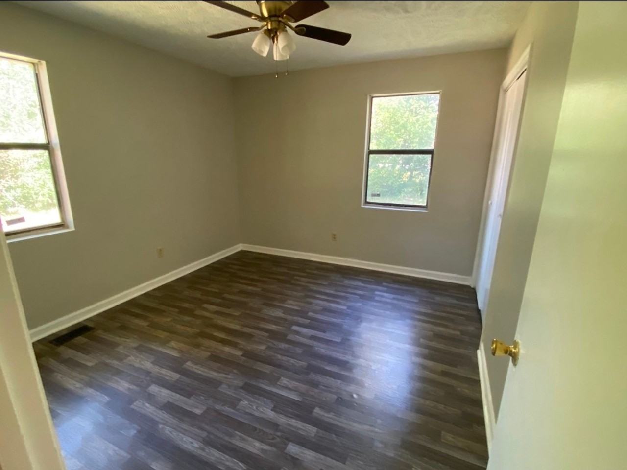 729 Butler Street - Photo 2 of 9