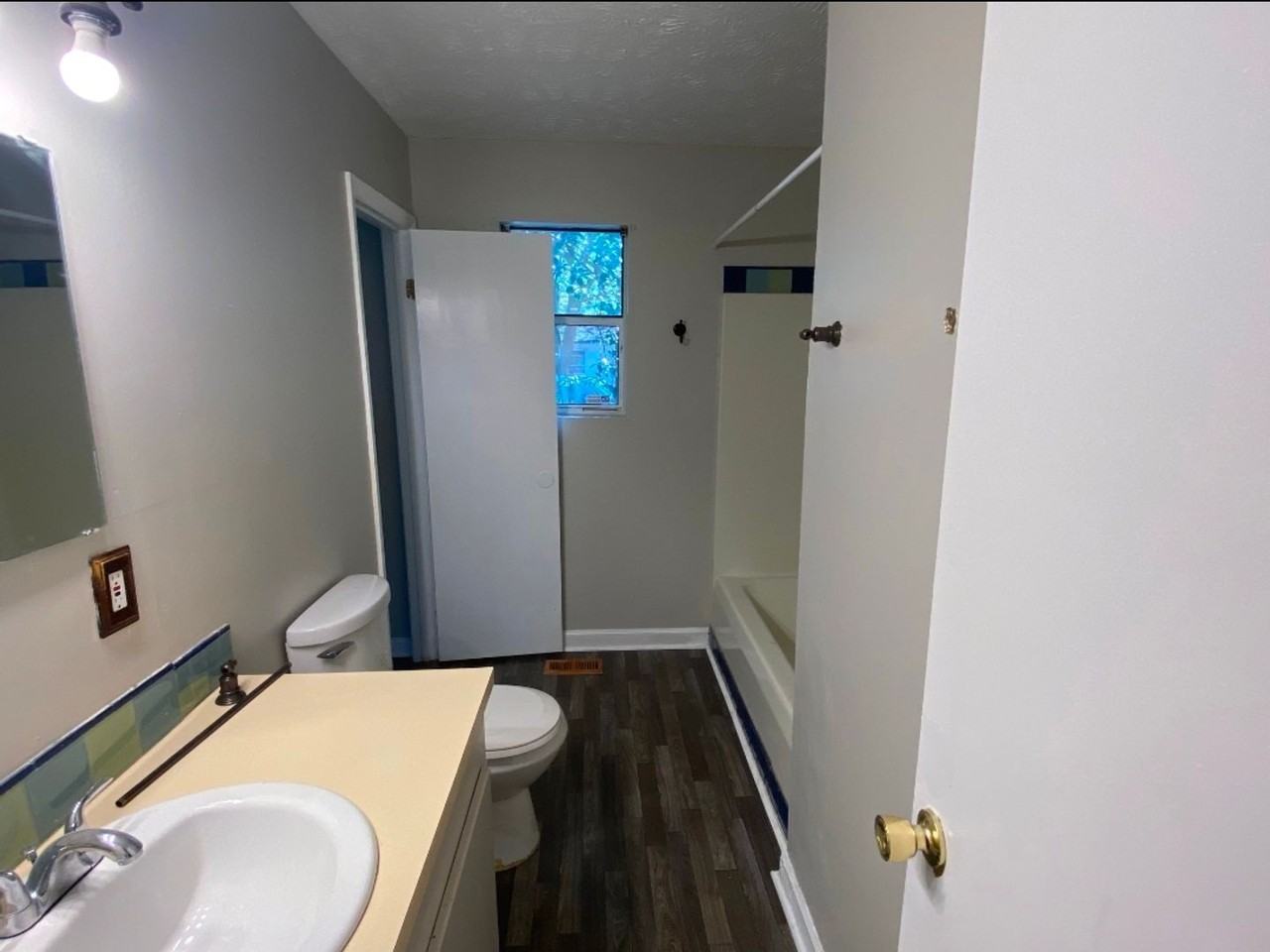 729 Butler Street - Photo 5 of 9