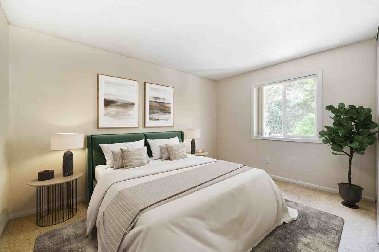 The Renaissance Apartments - Photo 5 of 46