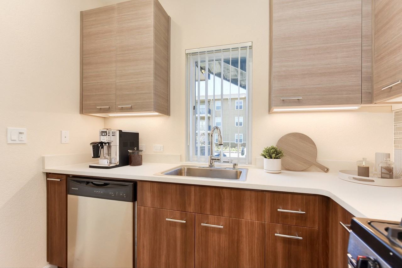 Addison Ranch Apartments - Photo 4 of 50