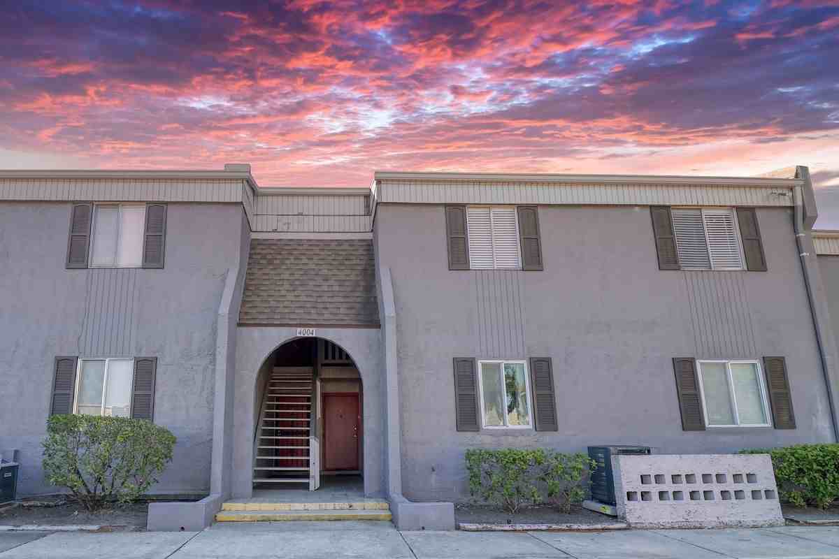 4004 Cortez Dr ##D - Photo 2 of 31