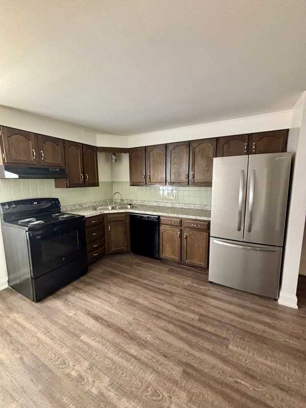 21 Losson Garden Dr ##1