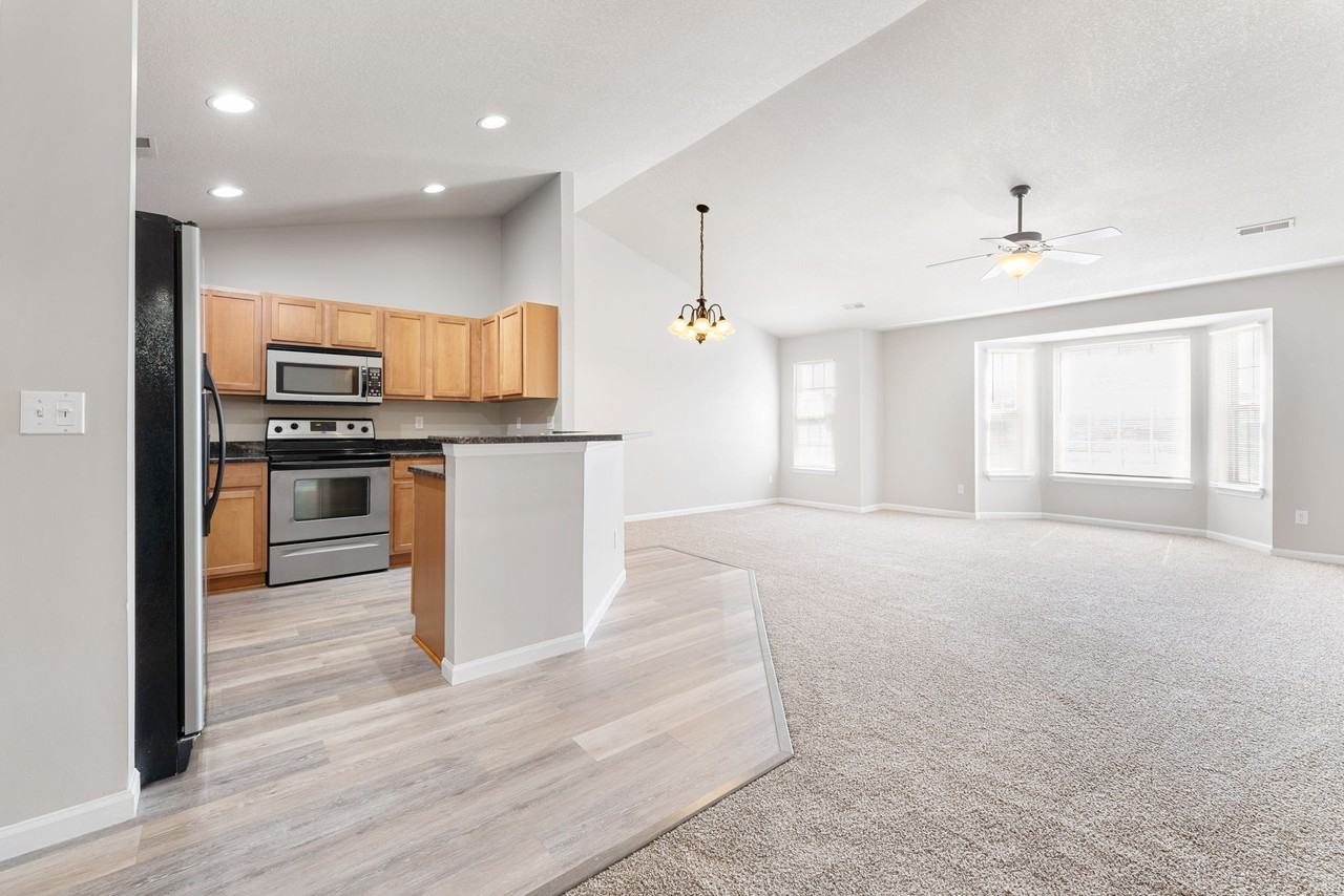 202 Taddeo Dr #202UPG - Photo 5 of 13