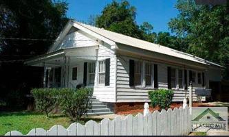 featured image of 2180 S Lumpkin St #E