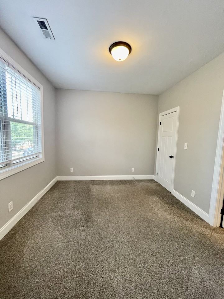 100 Portico St #208 - Photo 5 of 50