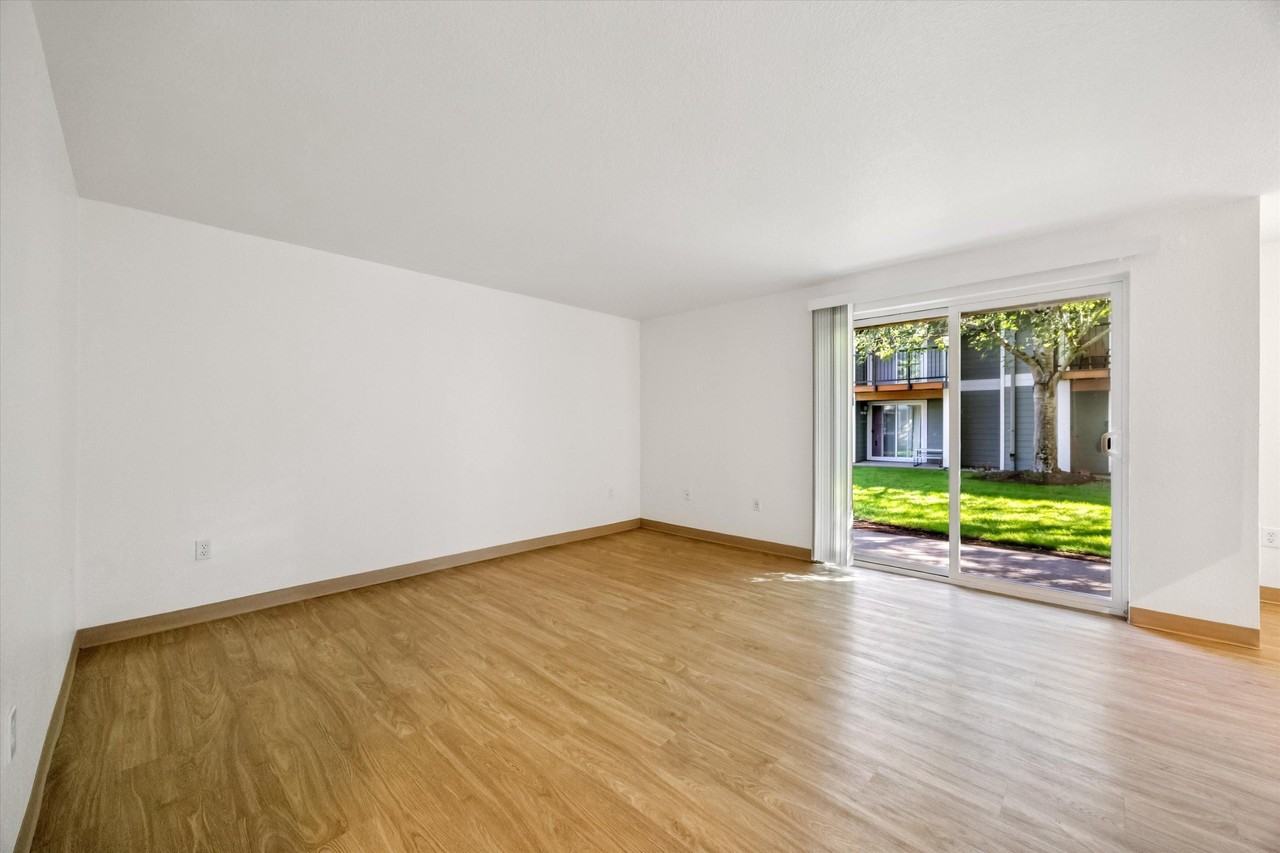 Crestbrook Apartments - Photo 2 of 36