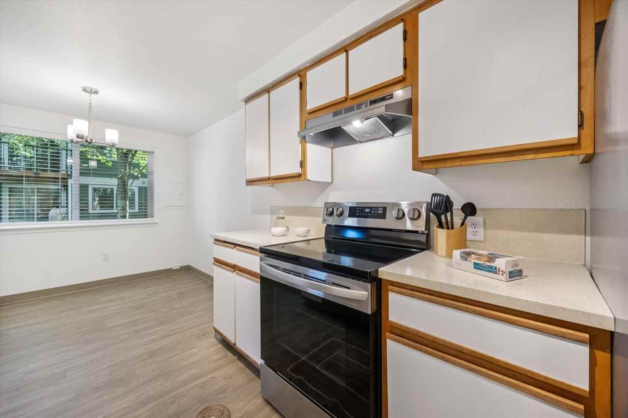 Crestbrook Apartments - Photo 6 of 36