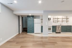 featured image of 119 Huntwick Way Ne