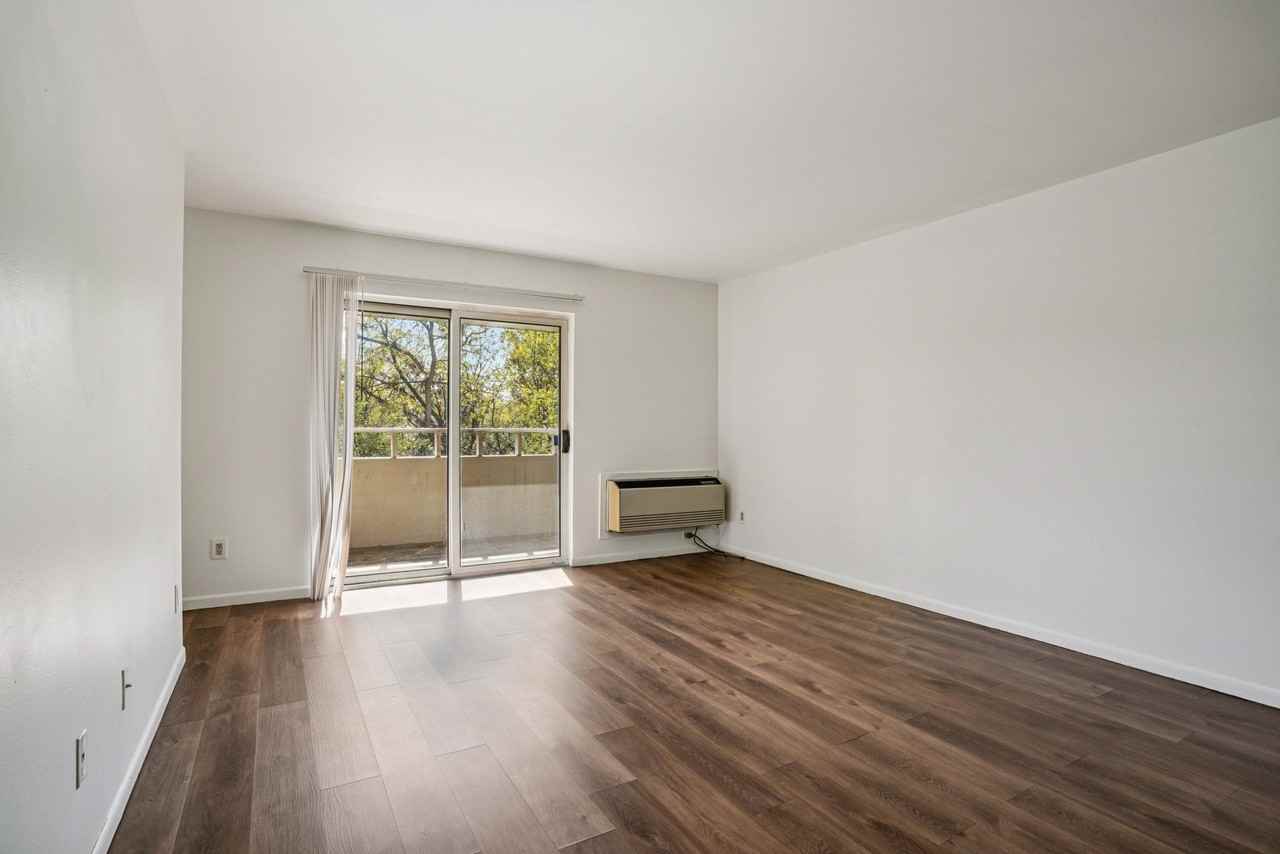 Madison Estates - Photo 7 of 35