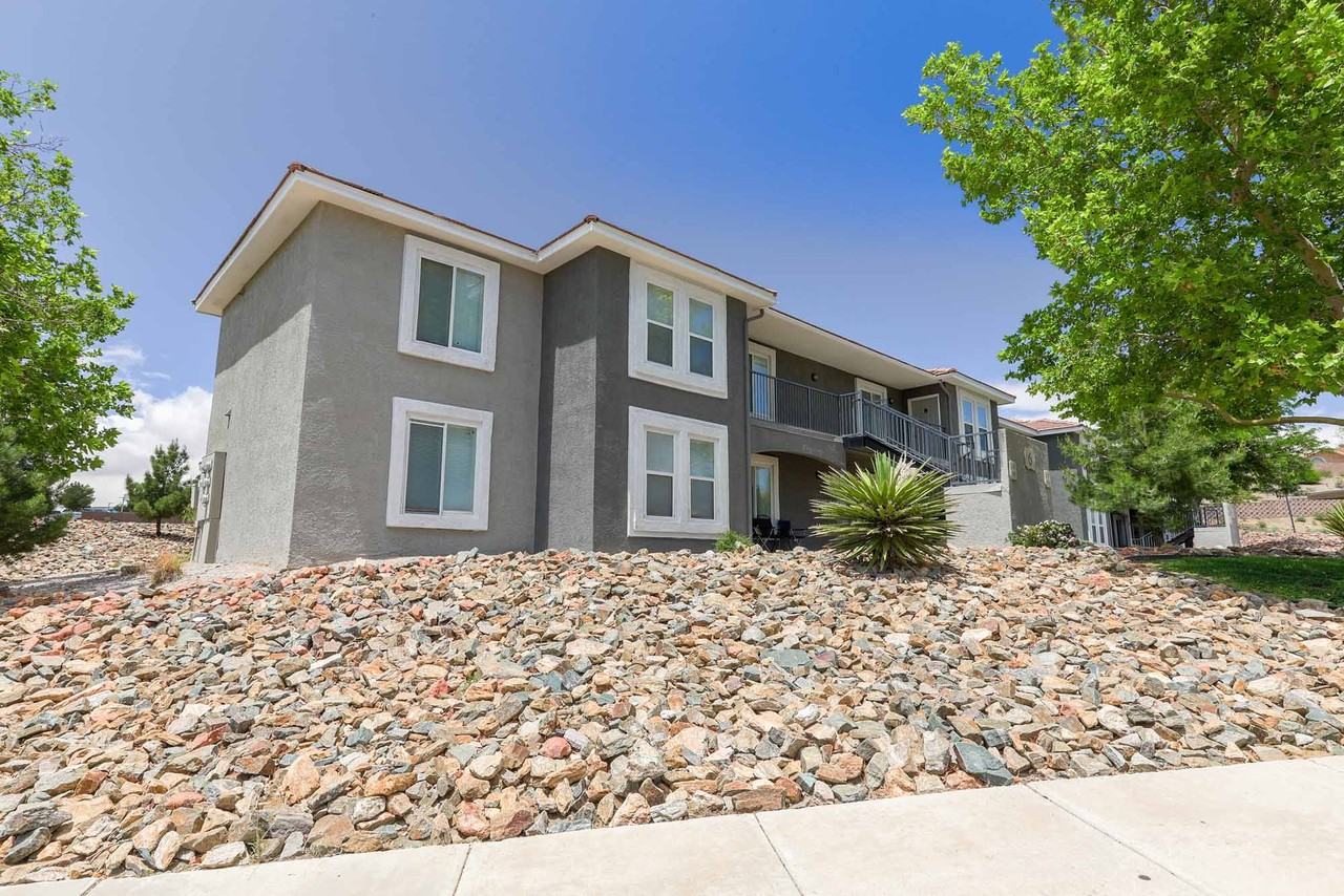 West Park Apartments - Photo 7 of 39