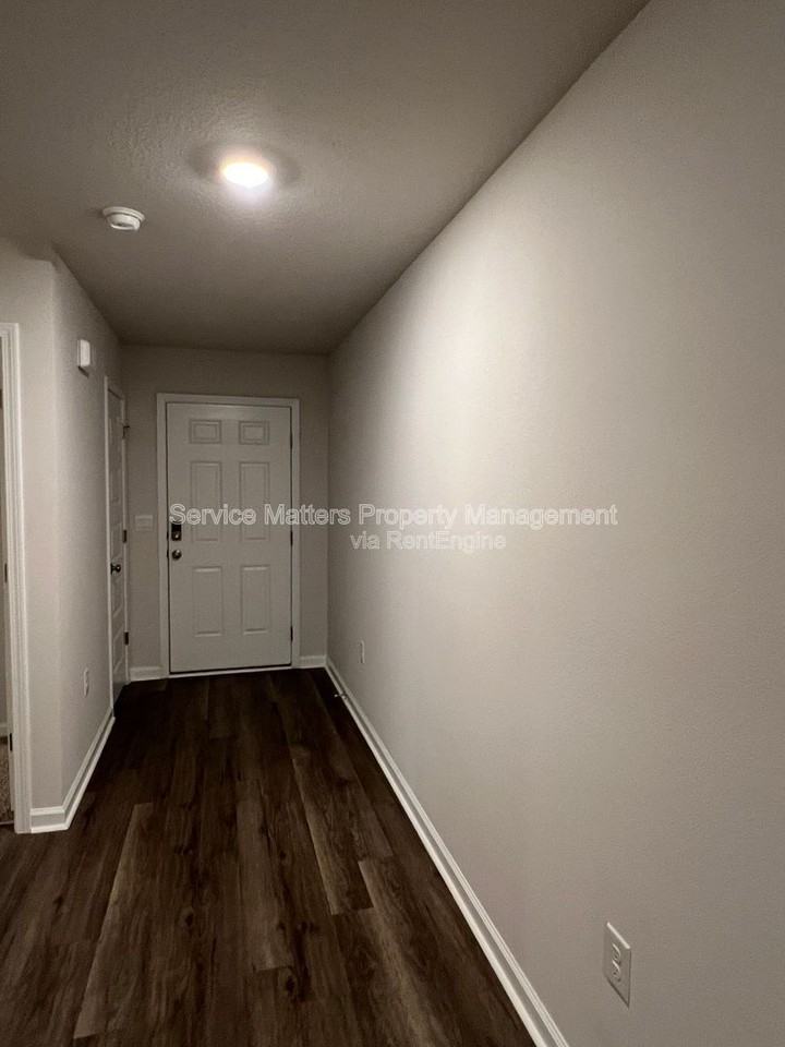 4400 White Cedar Ct - Photo 4 of 50