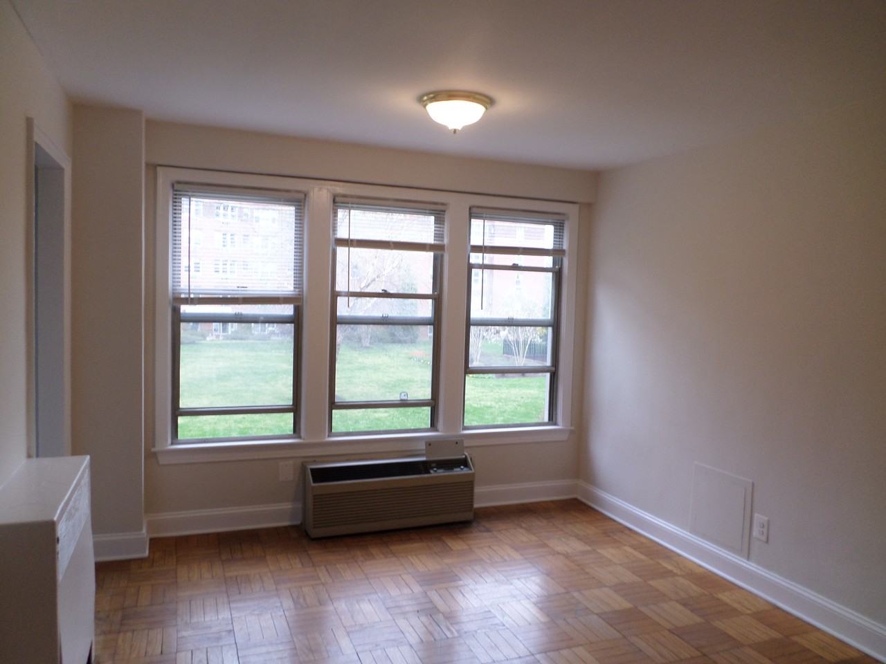 2500 Q St Nw #229 - Photo 7 of 38