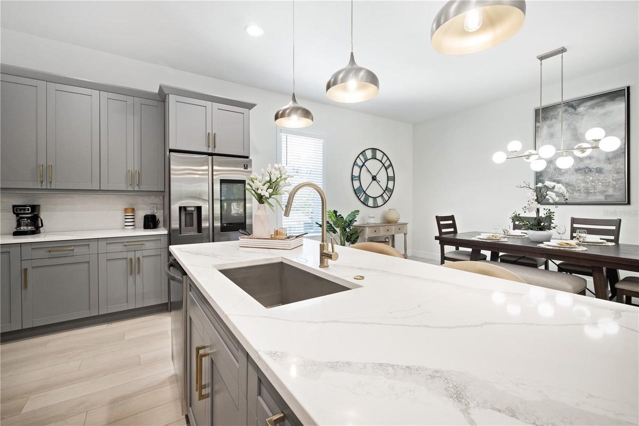 4921 North Nebraska Avenue - Photo 7 of 14