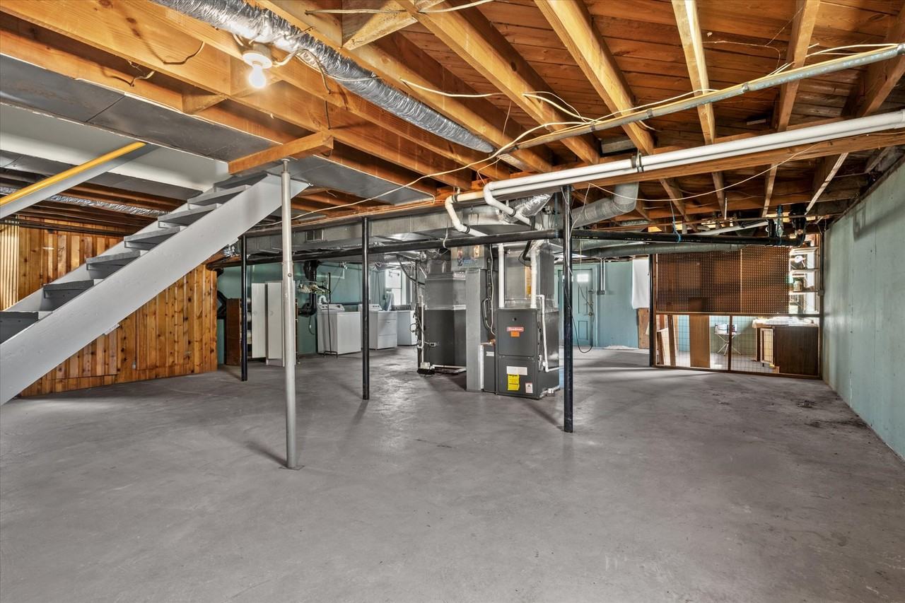 1462 Meadowthorpe Ave #B - Photo 7 of 15