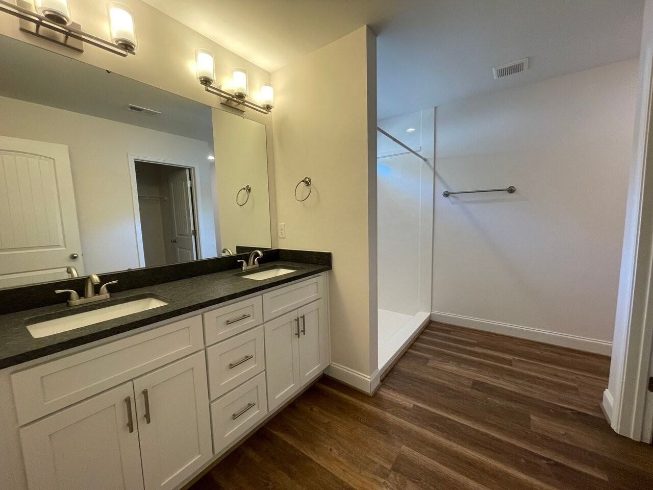 201 Clarus Creek Way - Photo 2 of 16