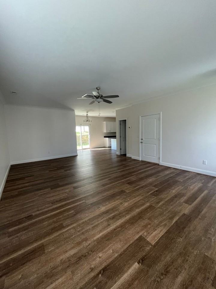 201 Clarus Creek Way - Photo 5 of 16