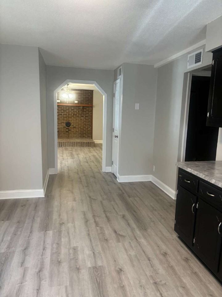 3851 Dailey Rd - Photo 3 of 26