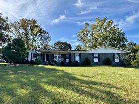 163 Vining Dr - Photo 1 of 1
