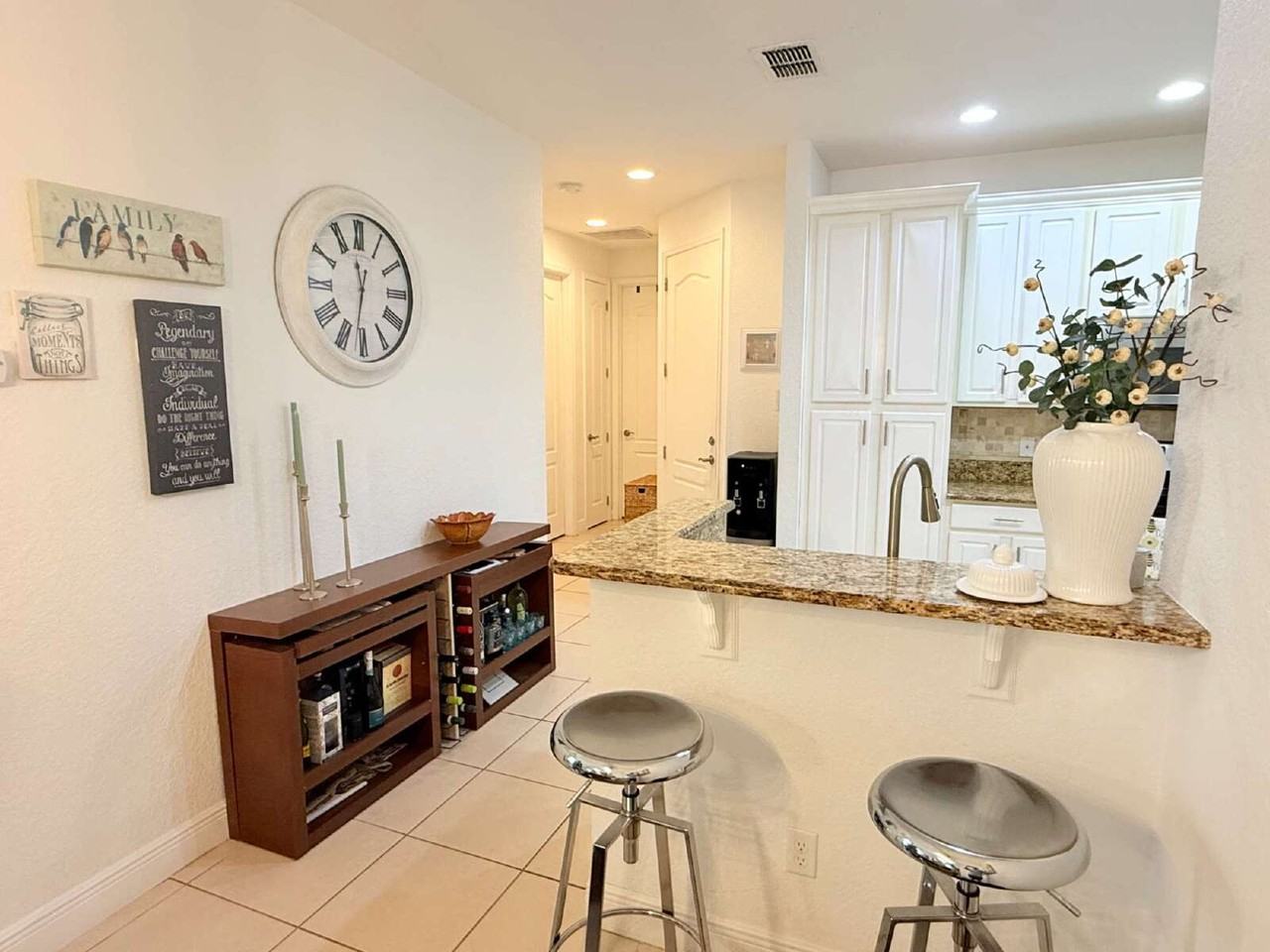 10779 Belfry Circle - Photo 4 of 30