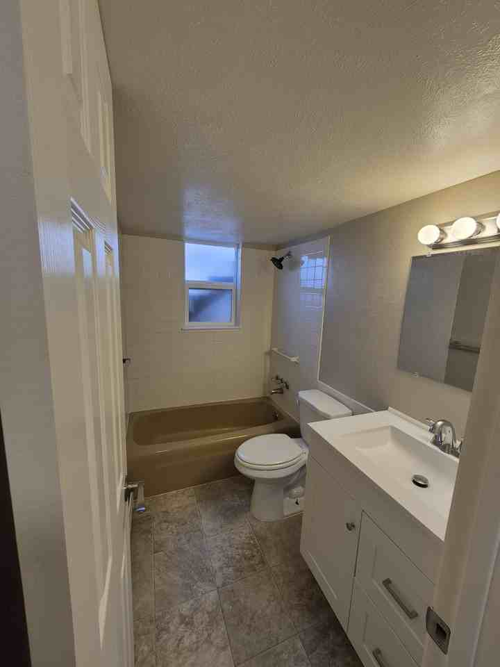 6772 W 51st Ave #4 - Photo 3 of 5
