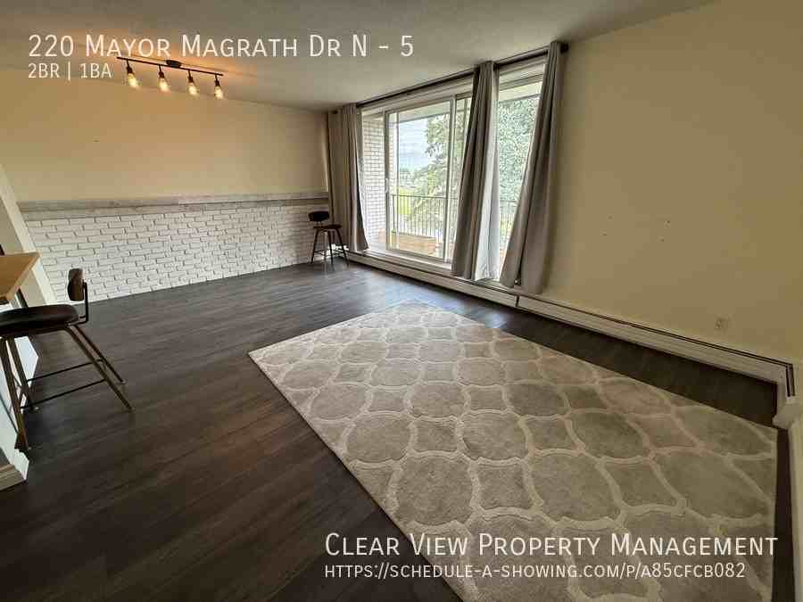 220 Mayor Magrath Dr N #5 - Photo 3 of 14