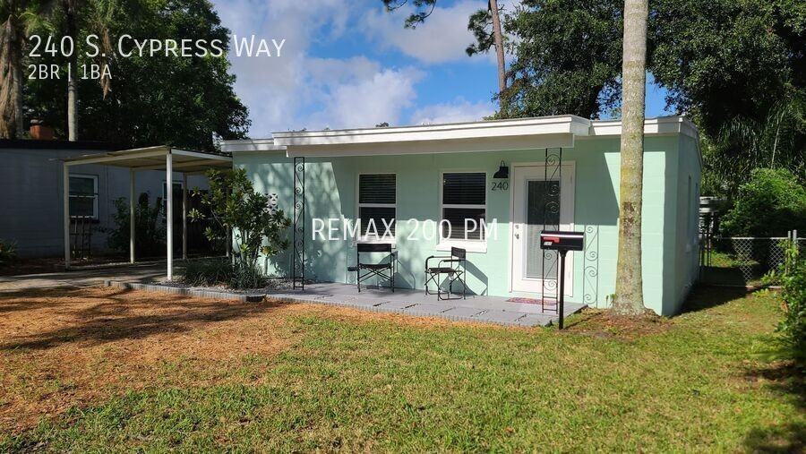 240 S Cypress Way - Photo 3 of 11