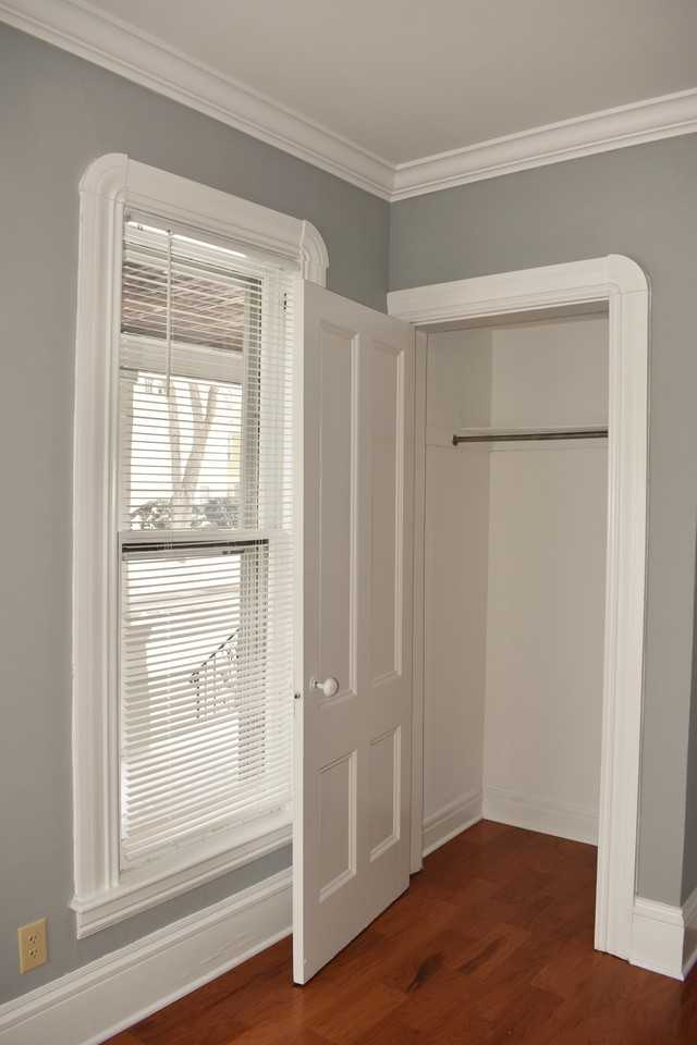 533 W Gray St #A - Photo 7 of 24