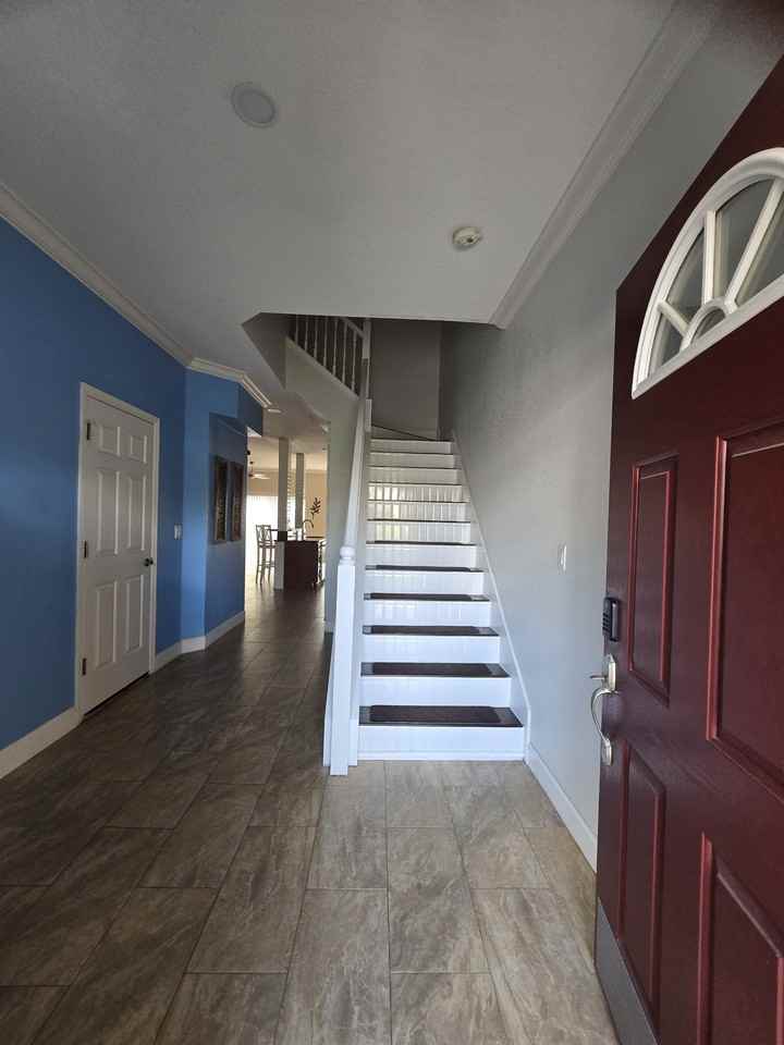 802 King Neptune Ln #802 - Photo 4 of 33