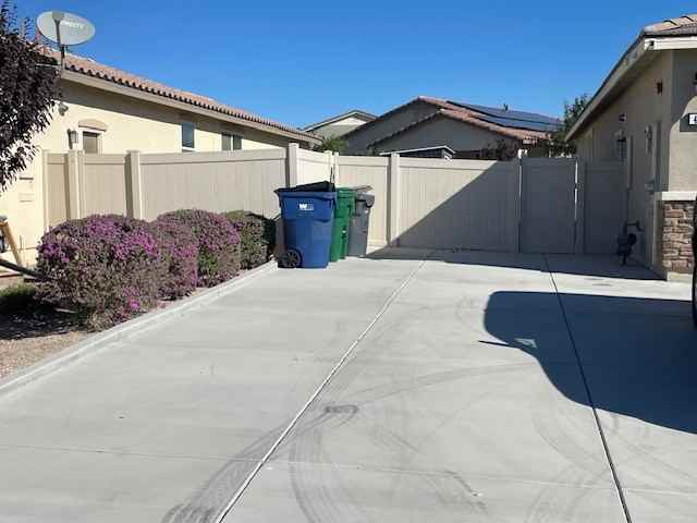 4431 W Jackman St #NA - Photo 3 of 24