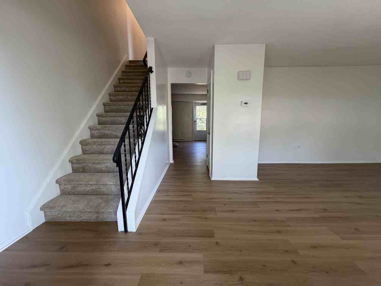 327 Griffith Dr #NA - Photo 3 of 17