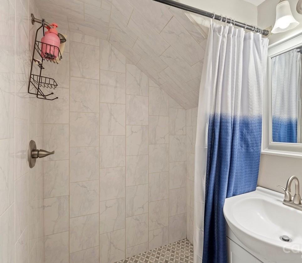 1914 Bonnie Ln #NA - Photo 2 of 11