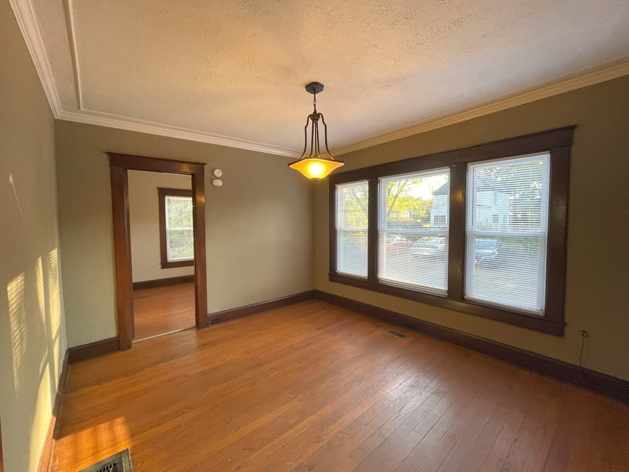 529 W Water St #1 - Photo 4 of 26