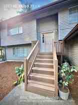 1213 Ne 102nd St #6 - Photo 1 of 1