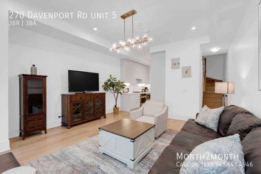 270 270 Davenport Rd unit 5 - Photo 6 of 39