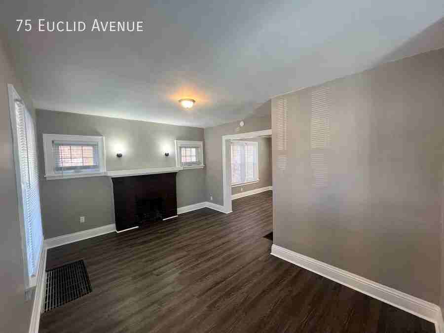 75 Euclid Ave - Photo 4 of 28